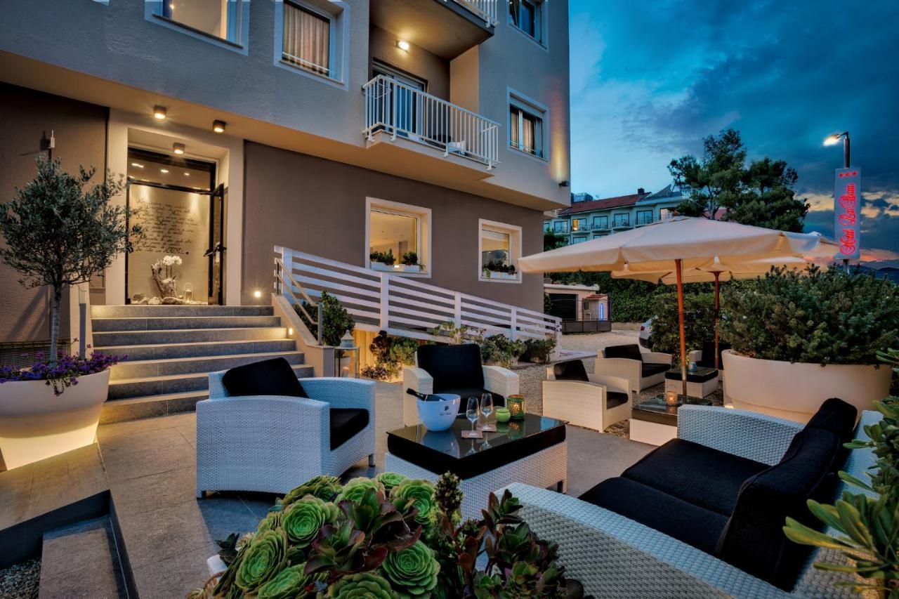Hotel La Baia Diano Marina Esterno foto